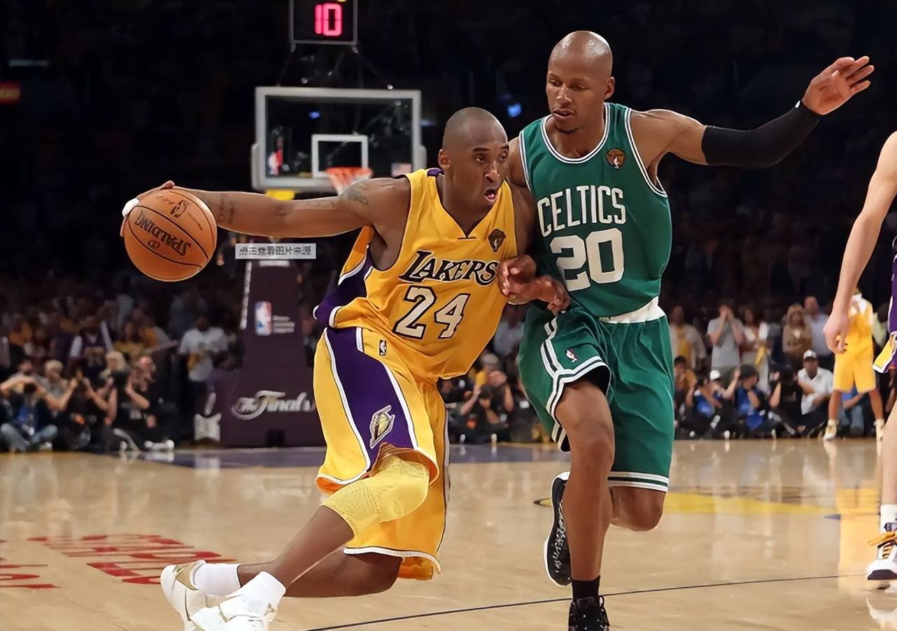 NBA总决赛东区决赛即将打响科比携手詹皇共进